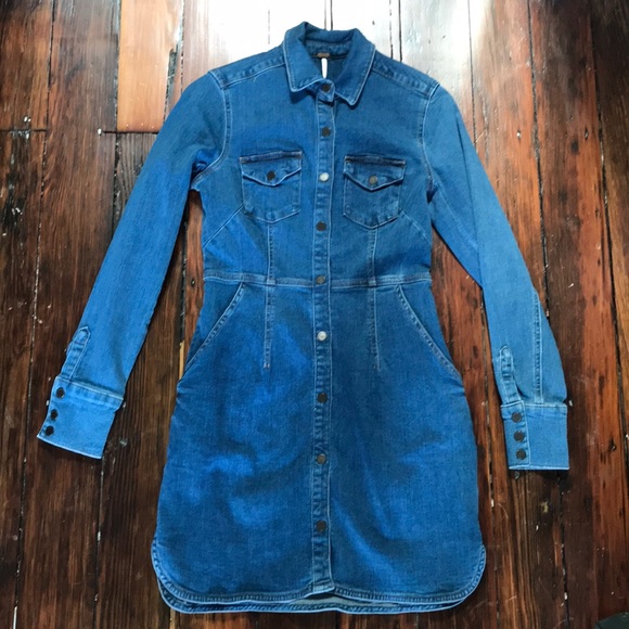 Denim dress - Picture 1 of 4
